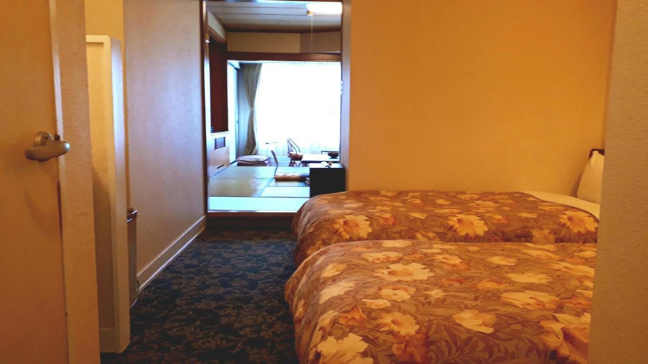 Lakeland Hotel Mizunosato Fujikawaguchiko Bagian luar foto