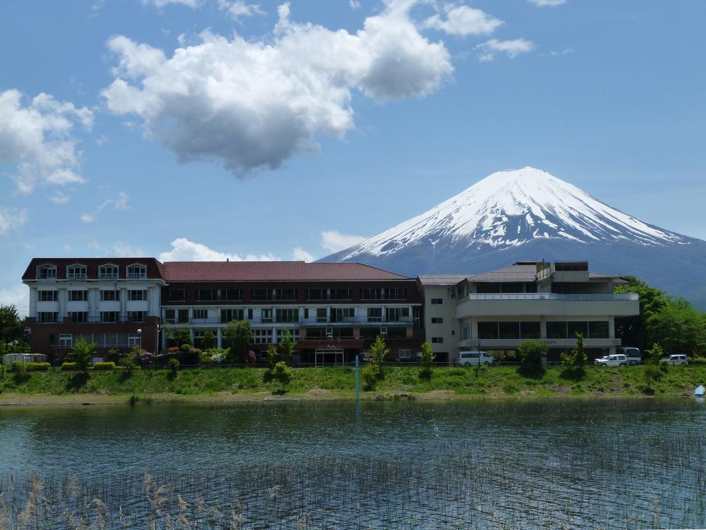 Lakeland Hotel Mizunosato Fujikawaguchiko Bagian luar foto